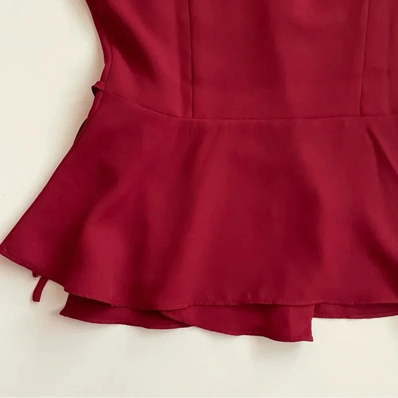 Tommy Hilfiger Red Maroon Burgundy Size S Peplum Wrap Flowy Blouse Top Christmas - Picture 12 of 16